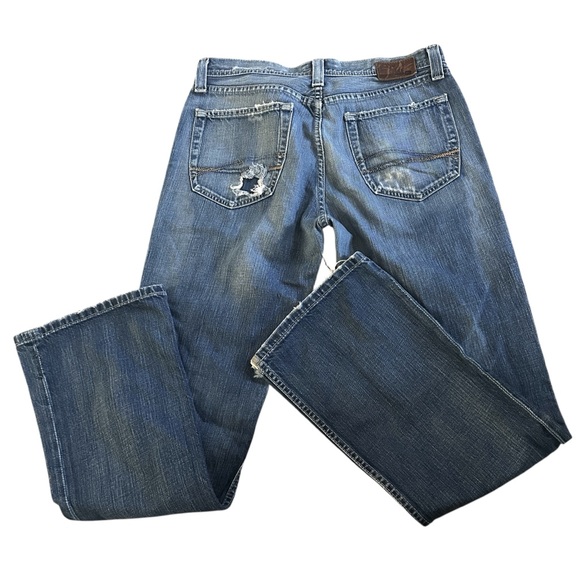 BKE Buckle Alec Distress Straight Button Fly Denim Jeans 32 X 33 - Picture 3 of 7